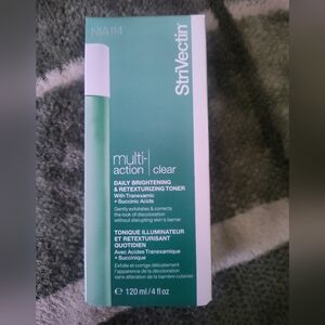 StriVectin Multi-Action Clear Toner - Green